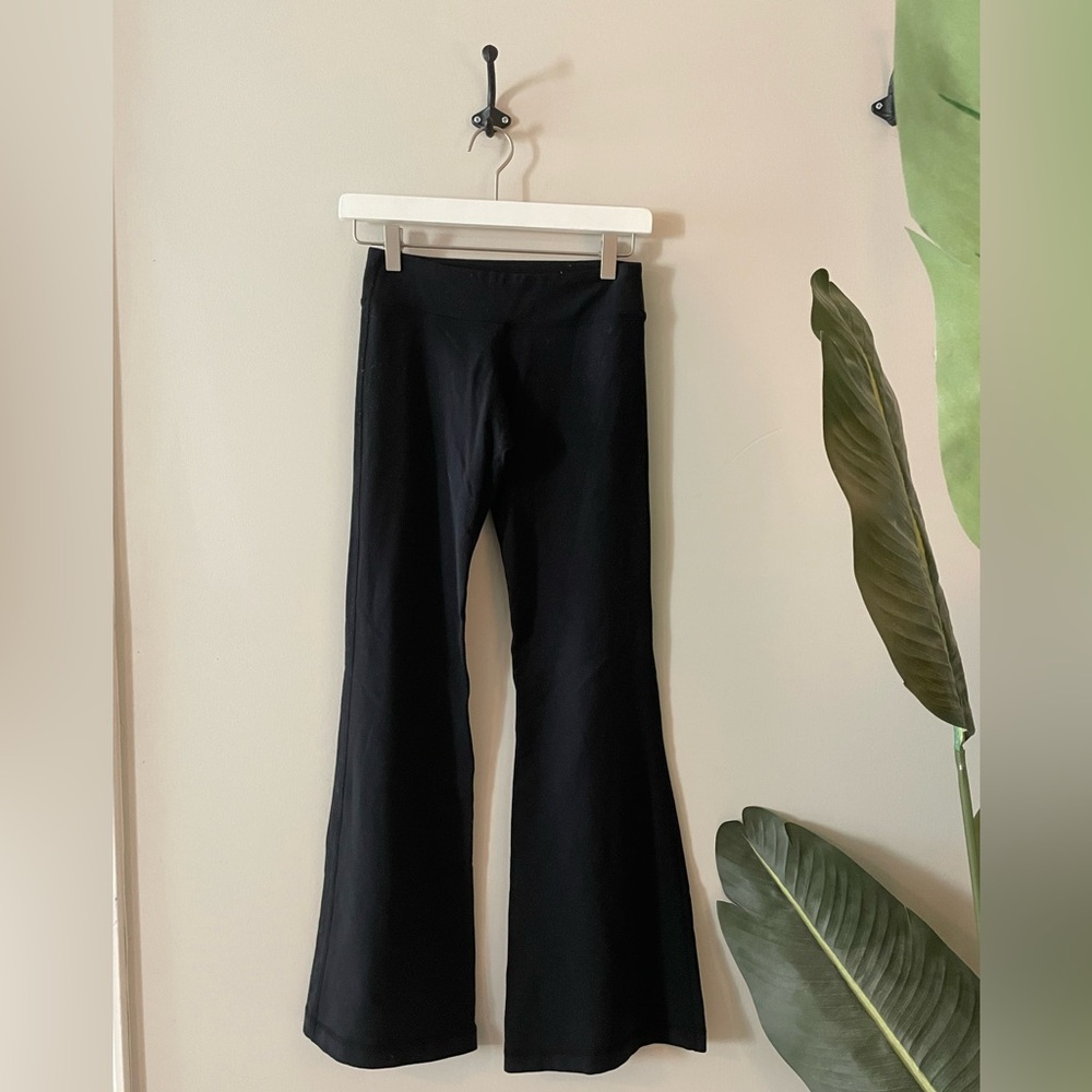 Lululemon Stretchy Flares